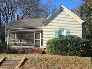 Building Photo - 179 Park Ave