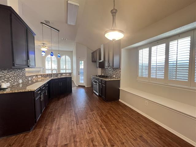 Building Photo - 2043 Wimbledon Dr