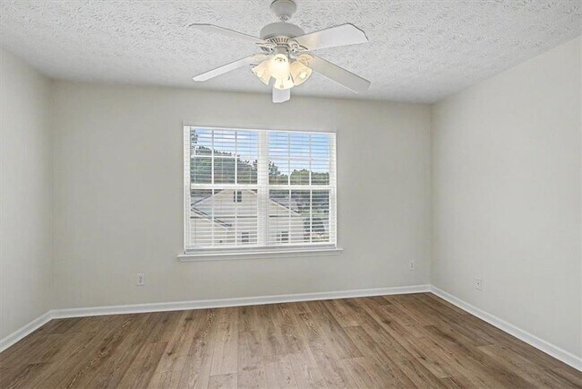 Building Photo - 980 Windcroft Cir NW