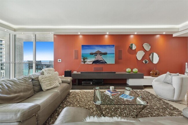 Building Photo - 1800 S Ocean Dr