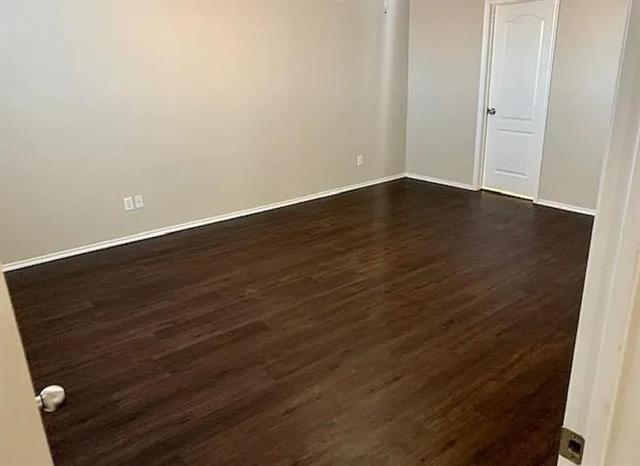 Building Photo - 420 Sandy Creek Dr