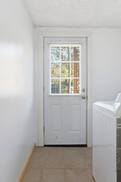 Backdoor - 216 W William St