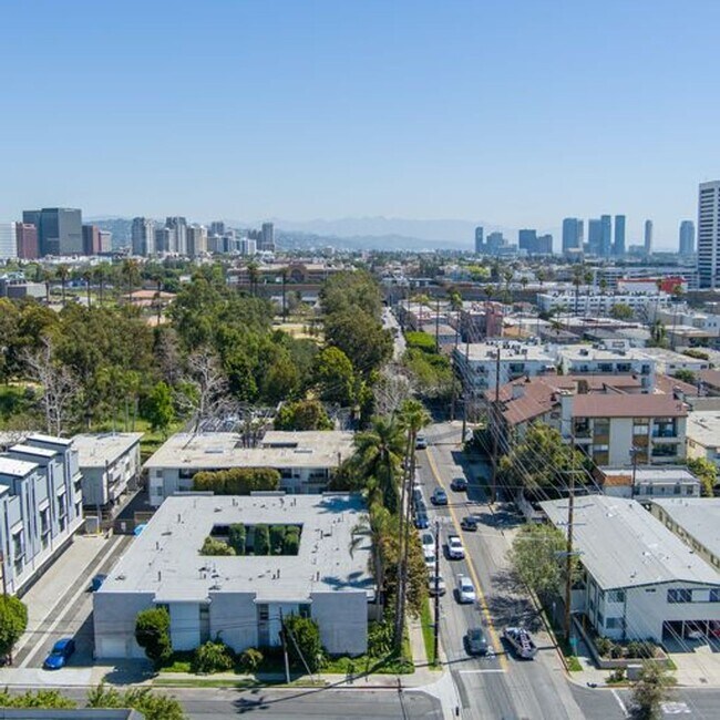 Interior Photo - Ohio Luxury Investments LLC