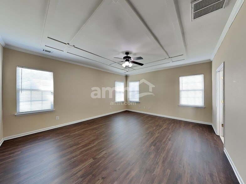 Building Photo - 11225 Amherst Glen Dr