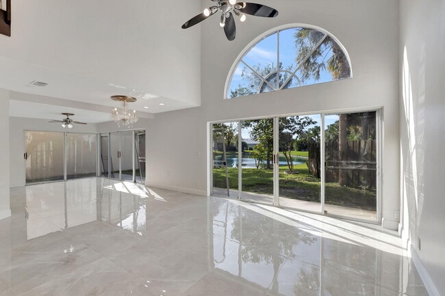 Building Photo - 11420 Coral Bay Dr