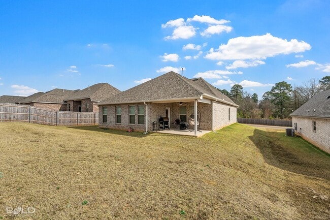 Building Photo - 315 Hummingbird Ln