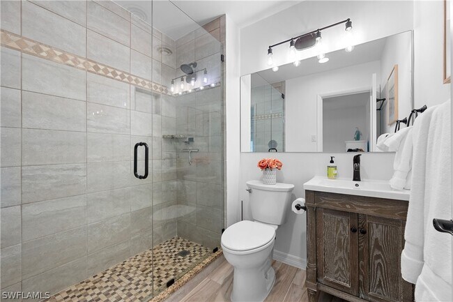 Building Photo - 1340 Crayton Rd