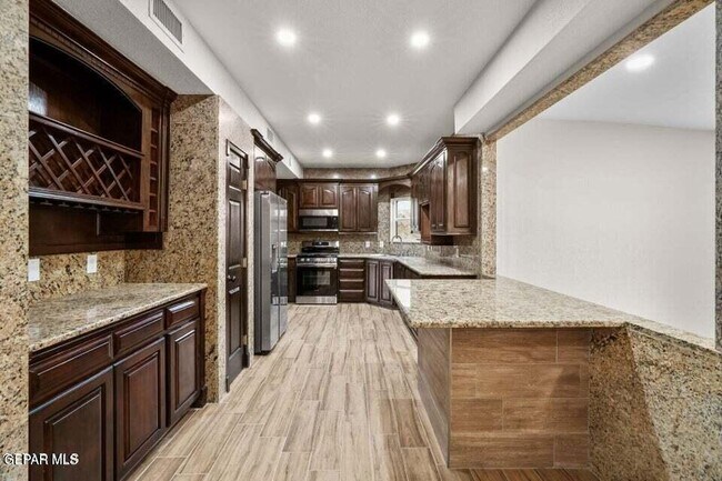 Building Photo - 7216 Desert Jewel Dr