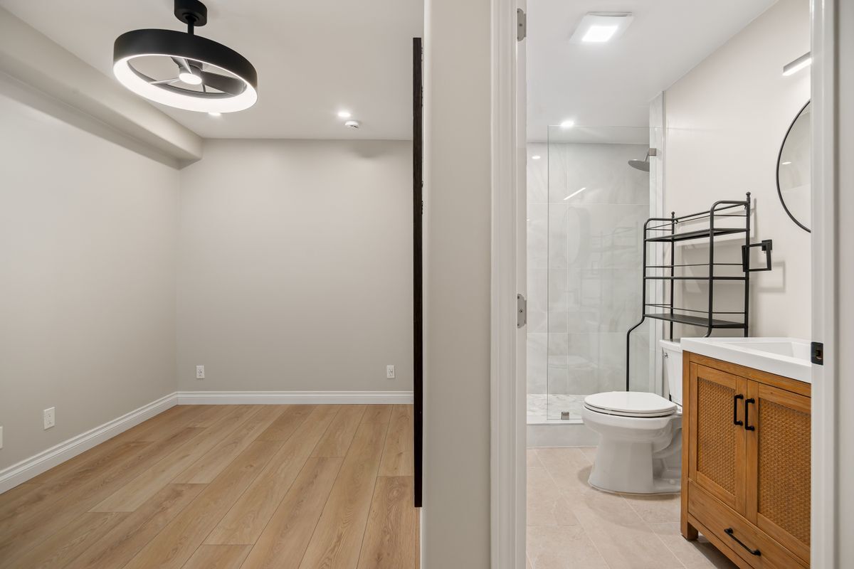 Building Photo - 1622 Swallowtail Rd