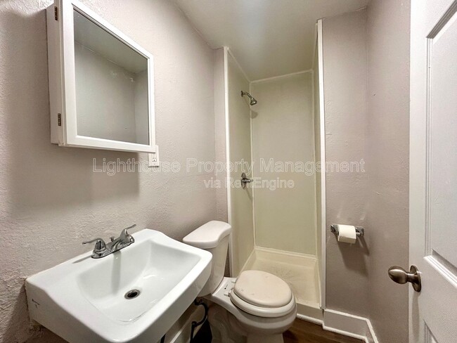 Building Photo - 2825 Sanford St