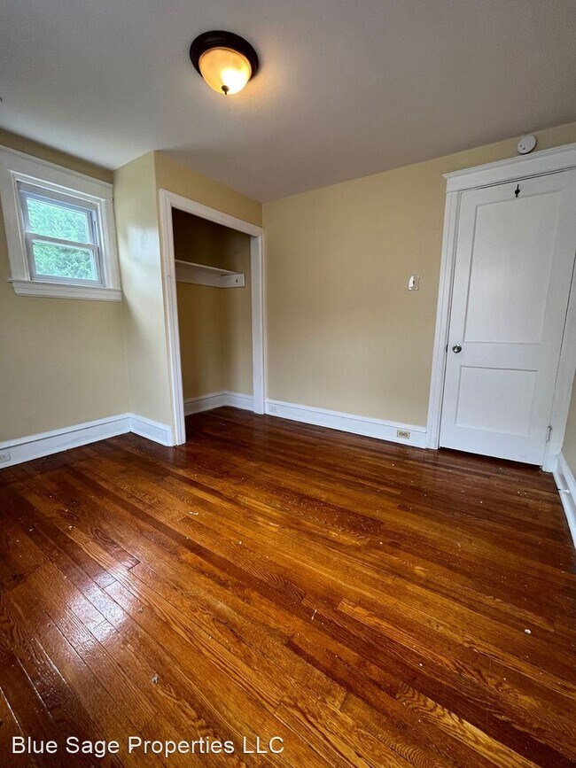 Building Photo - 3 br, 1 bath House - 509 Cypress Ave