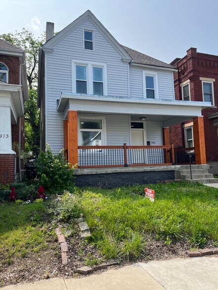 Building Photo - 969 Wilson Ave