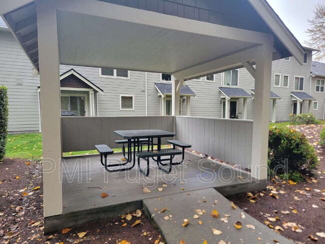 Building Photo - 17614 79th Ave Ct E