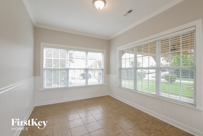 Building Photo - 6005 Filly Dr