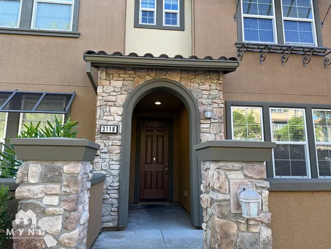 Building Photo - 3118 Fioli Way