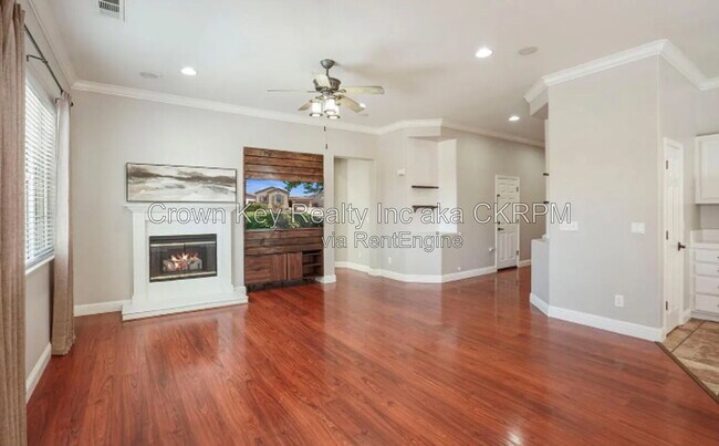 Building Photo - 229 Wisteria Ln