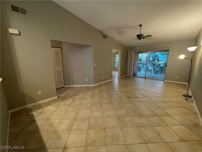 Building Photo - 28260 Pine Haven Way