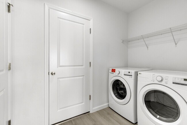 Building Photo - 2535 Slim Haywood Ave