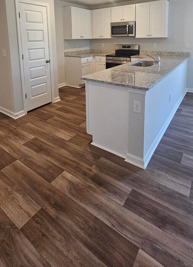 Building Photo - 337 Sweet Vernal St