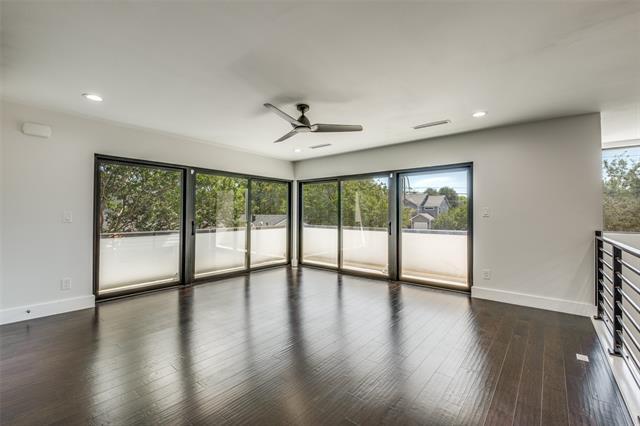 Building Photo - 3321 Coronet Blvd