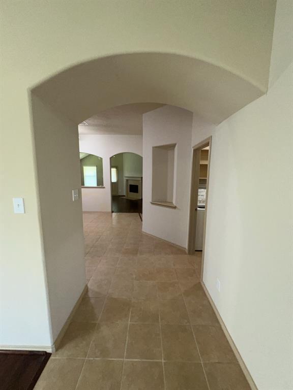 Building Photo - 5306 Jay Thrush Dr