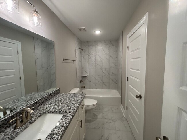 Building Photo - 9691 Jackson Run Ln