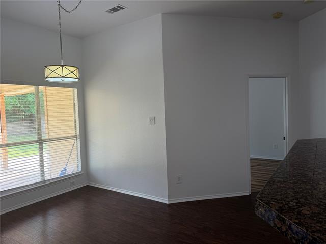 Building Photo - 7123 Lake Hill Trail