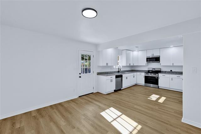 Building Photo - 211 Woodlawn Dr