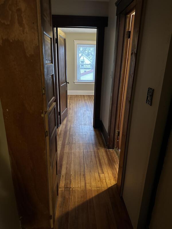 Building Photo - 4517 Bucyrus Ave