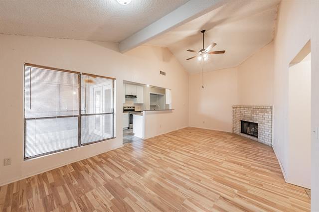 Building Photo - 103 W Timberview Ln