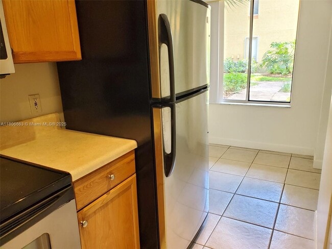 Building Photo - 1154 Coral Club Dr