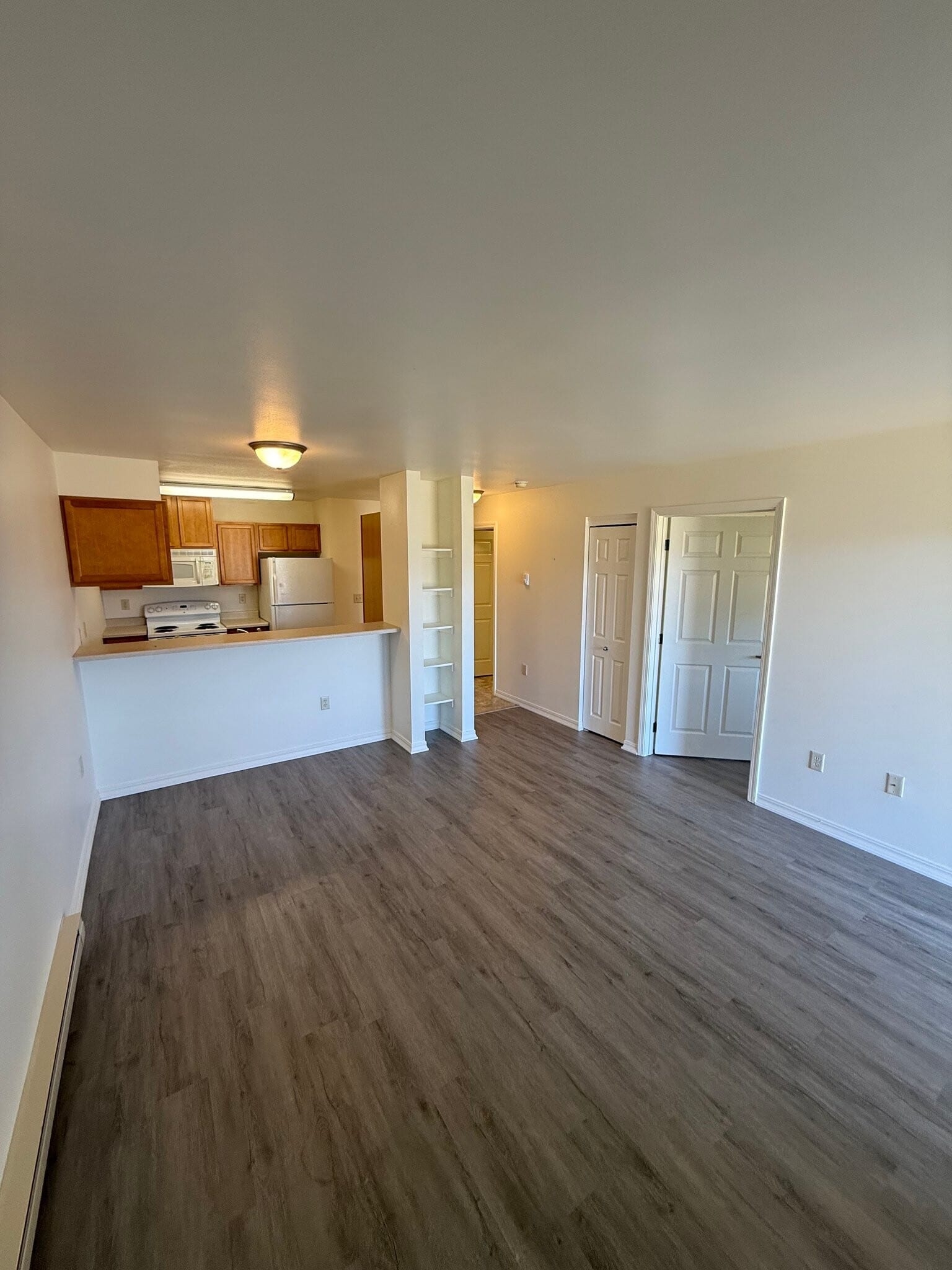 Building Photo - 5 Avalon Ct