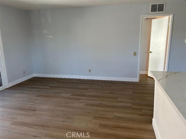 Building Photo - 2811 S Fairview St