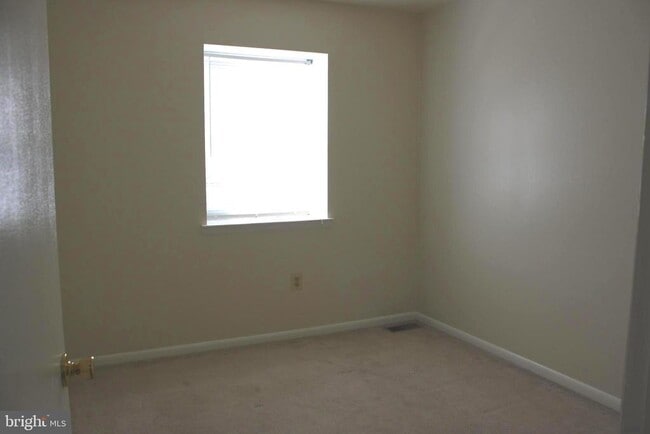 Building Photo - 7438 Ardglass Dr