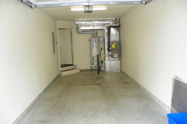 Building Photo - faw2650