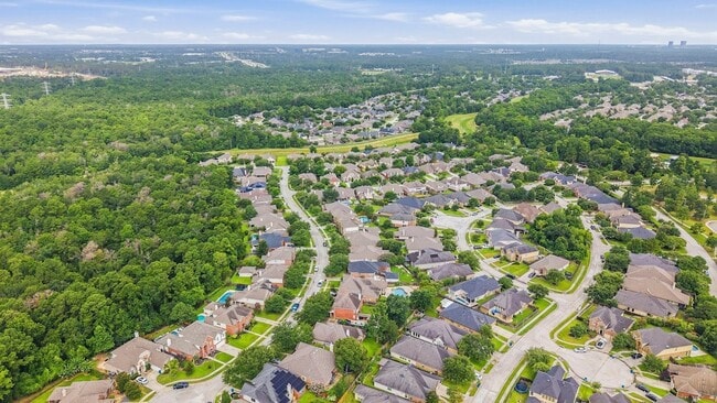 Building Photo - 27730 Geneva Hills Ln