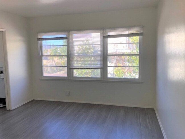 Interior Photo - **Discover Modern Living at 630 BRENT AVE., SOUTH PASADENA, !**