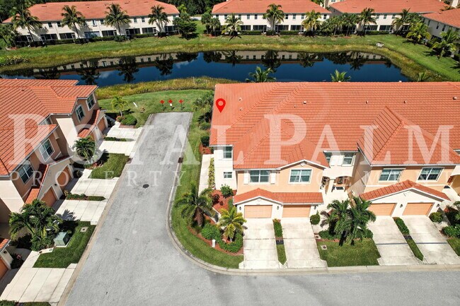 Building Photo - 8895 Via Isola Court