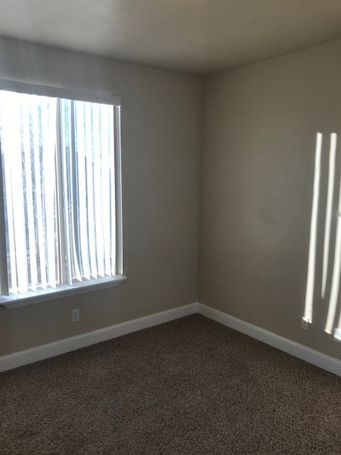 Building Photo - 6 Bd/3 Ba Single Family Home in West Haven