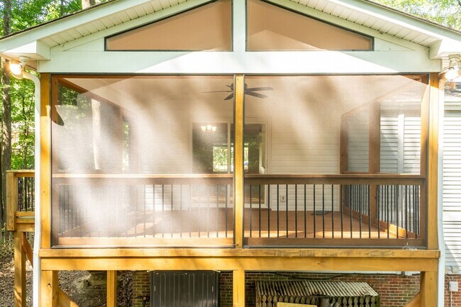 Building Photo - Shaded Five Bedroom Home!