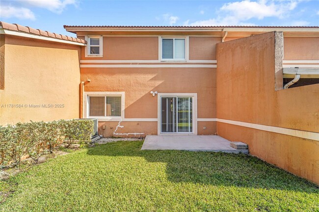Building Photo - 9840 NW 19th Pl