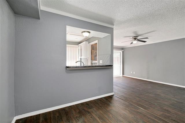 Building Photo - 333 Melrose Dr
