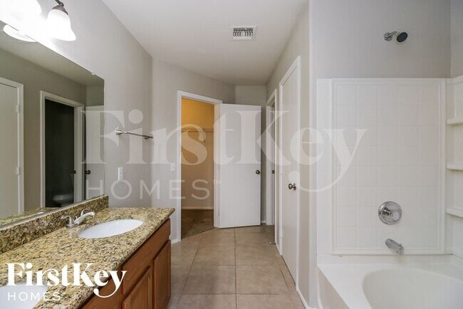 Building Photo - 30954 N Desert Honeysuckle Dr