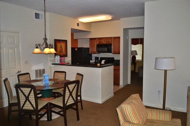 Building Photo - 8112 Poinciana Blvd