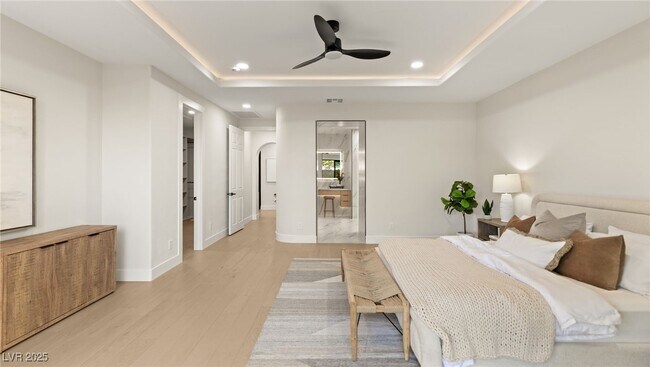 Building Photo - 12024 Whitehills St