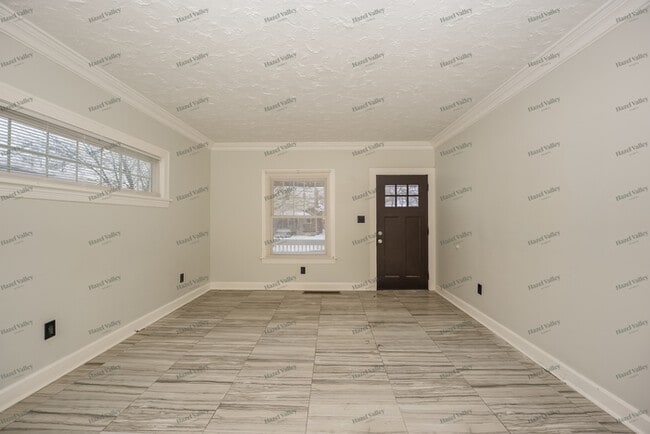 Building Photo - 3579 W 129th St