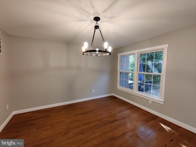 Building Photo - 9441 Park Hunt Ct