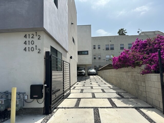 Building Photo - 412 N Ardmore Ave