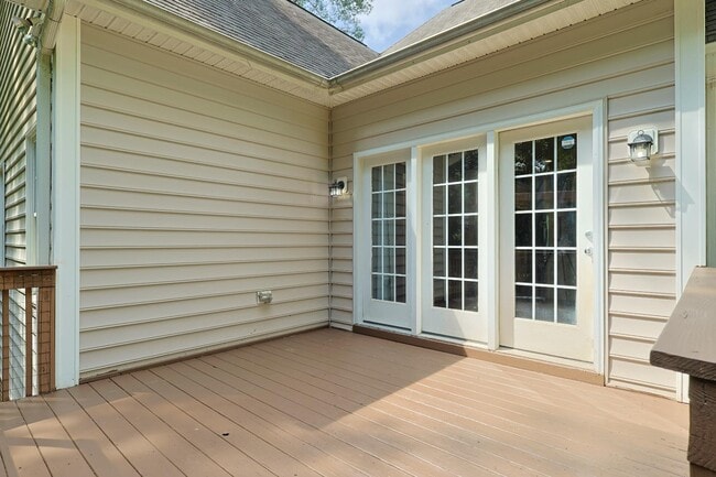Building Photo - 769 Troon Cir