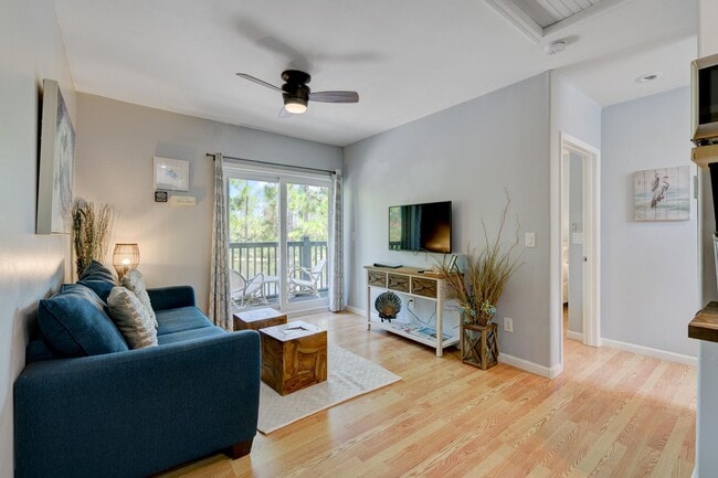 Building Photo - One of a Kind! Santa Rosa Beach Main home ...